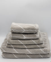 Load image into Gallery viewer, Knights Bridge-  6 Piece Cotton Towel Set