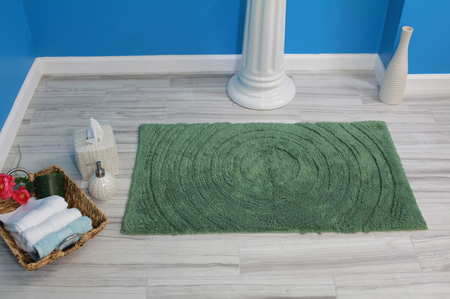 KNIGHTS BRIDGE - SINGLE PIECE ECHO BATH RUG COLLECTION