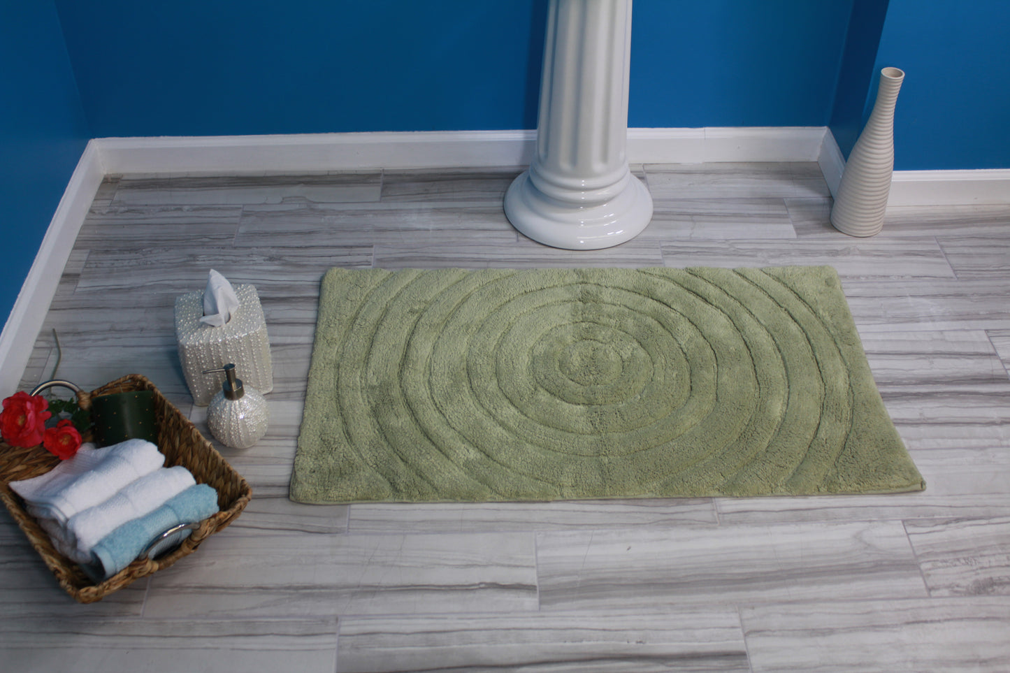 KNIGHTS BRIDGE - SINGLE PIECE ECHO BATH RUG COLLECTION