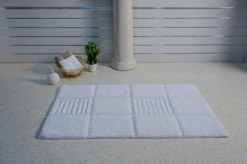 CASTLE HILL LONDON - SINGLE PIECE CHAKKAR BOARD BATH RUG COLLECTION