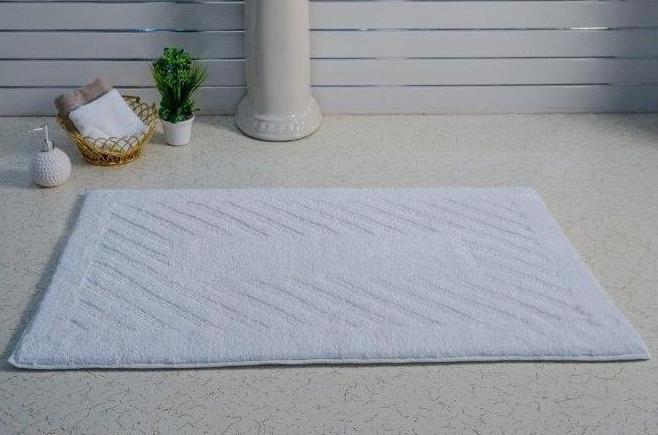 PERTHSHIRE PLATINUM COLLECTION - SINGLE PIECE DIAGONAL RACETRACK REVERSIBLE BATH RUG COLLECTION