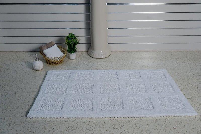 PERTHSHIRE PLATINUM COLLECTION - SINGLE PIECE SQUARE HONEY REVERSIBLE BATH RUG COLLECTION